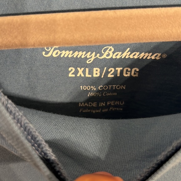 Tommy Bahama T-Shirt - Picture 2 of 4